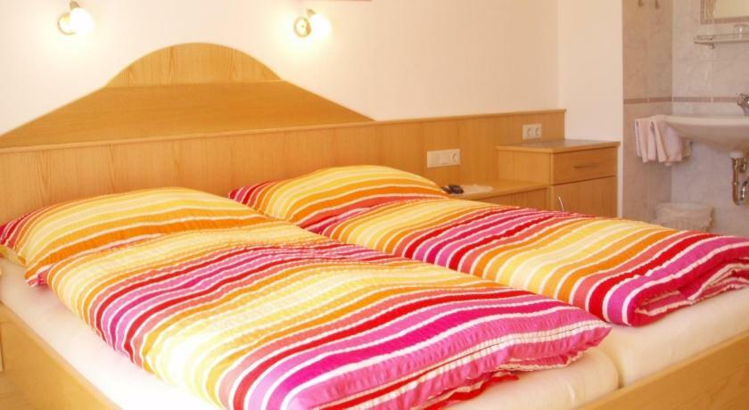 Gaestehaus Lanzinger Liesing Extérieur photo
